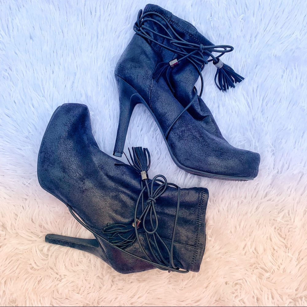 NWOT BCBG Generation Booties